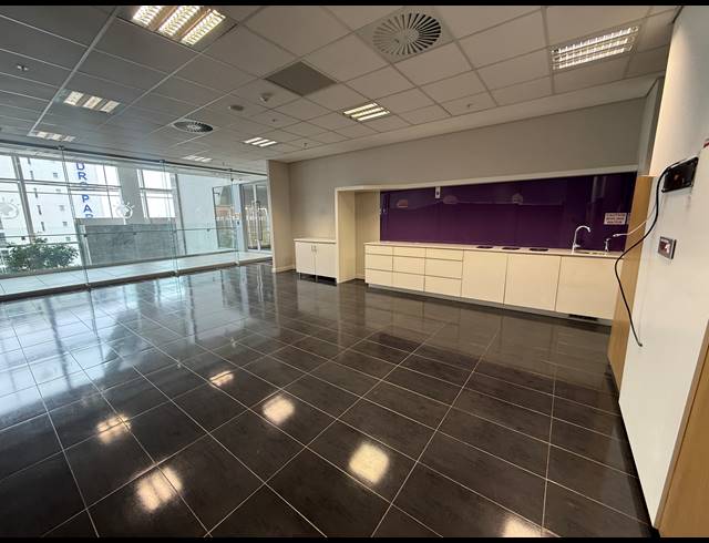 3,160M² OFFICE TO LET IN SANDTON CENTRAL